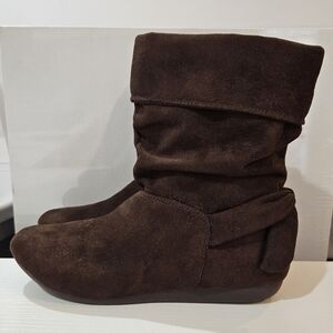 Report Slouchy Boot Women's Faux Suede Brown Pull On Casual Snowbird Sz 8.5